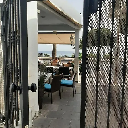 Internacional Tv Un Minuto Avenida Y Playa Apartmán *